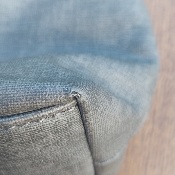 MultiSac Crossbody - Picture 5 of 15